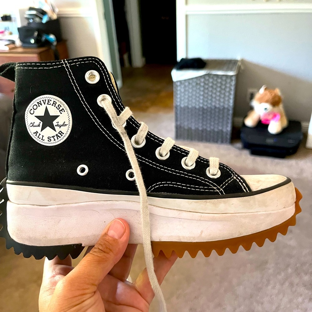 Converse Run Star Hike Platform Women Size 4.5